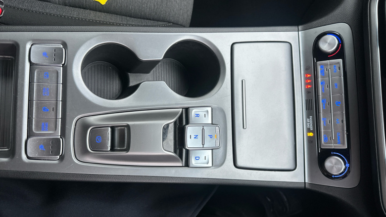 Hyundai KONA 100kW Premium 39kWh 5dr Auto Electric Hatchback